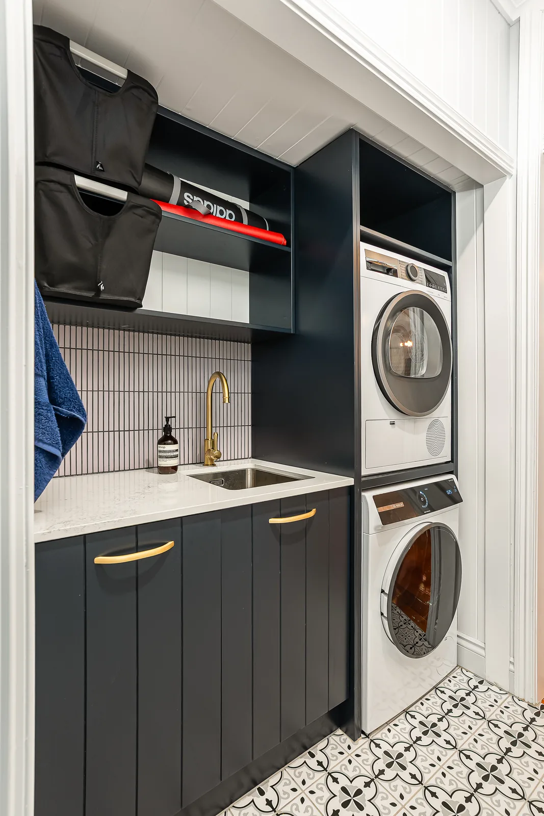 2Pac VJ blue laundry cabinetry Brisbane